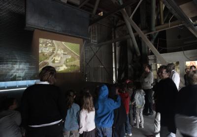 vue de l'exposition "Silos de l'Eure sur rideau de blé"