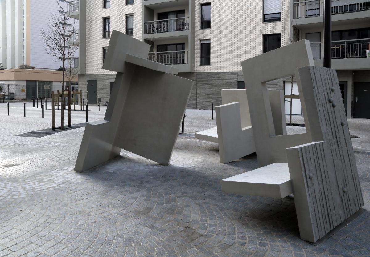 Trois modules de construction. 2017
