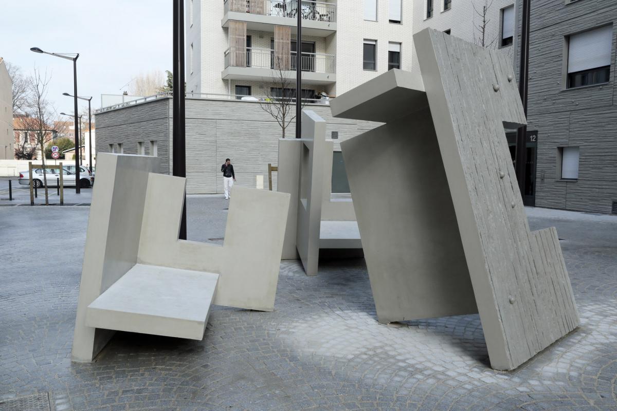 Trois modules de construction. 2017