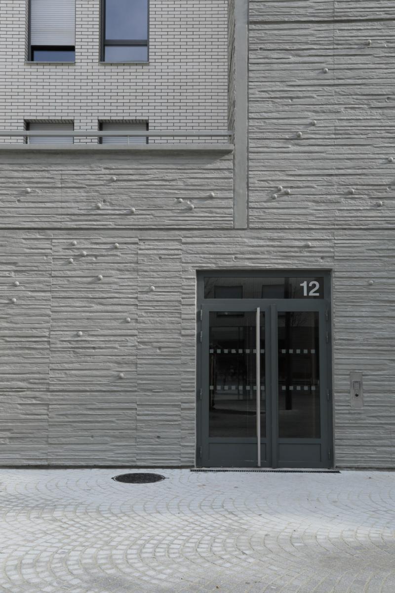 Façade à balles. 2017